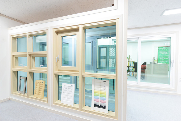 전시장 실내전경