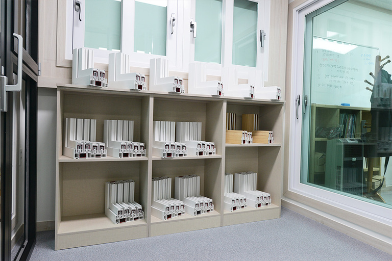 전시장 실내전경